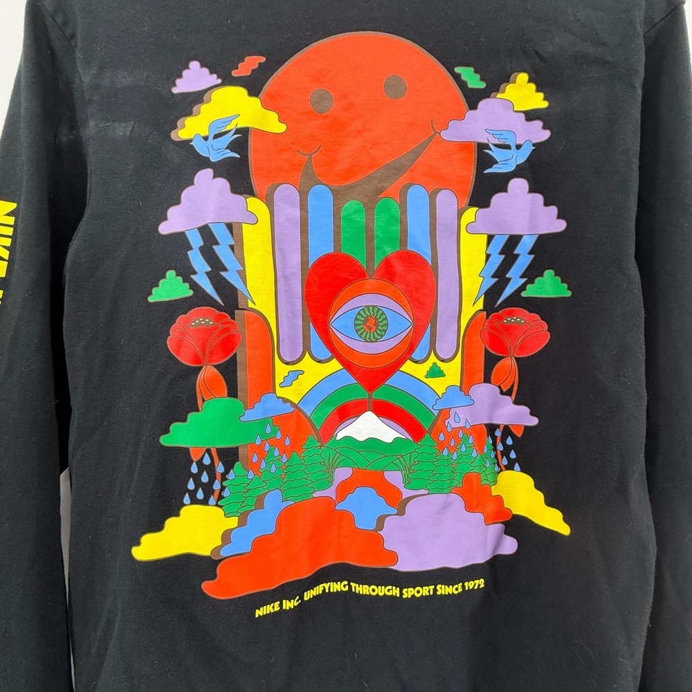 Nike Black Athletic Long Sleeve Men's Sz Medium‎ Unifying Through Sport Graphic - Picture 5 of 13